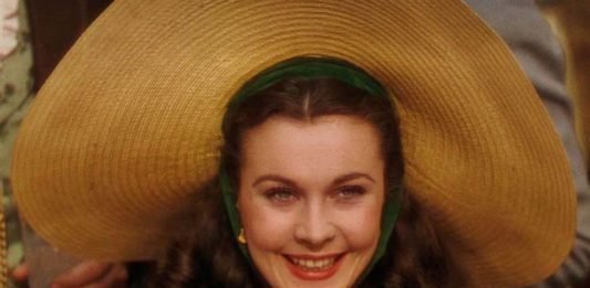 1Walter Plunkett-vivienleig4 (2)