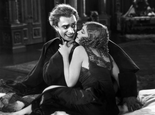 The Man Who Laughs, 1928