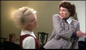 Mommie Dearest Scarwid Dunaway
