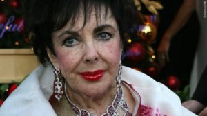 elizabeth-taylor-recent-t1larg