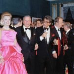 Cary Grant, Barbara and Frank Sinatra, Dean Martin, Harry James e Rich Little