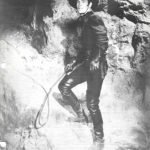 Reed Hadley in Zorro’s Fighting Legion (1939)